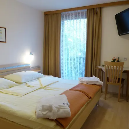 Alpengasthof Waldrast - Koralpe 3* سانكت ستيفان