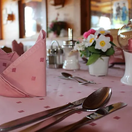 فندق Alpengasthof Waldrast - Koralpe