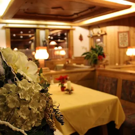 Alpengasthof Waldrast - Koralpe فندق 3*