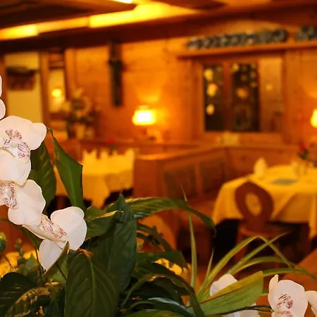 فندق Alpengasthof Waldrast - Koralpe سانكت ستيفان