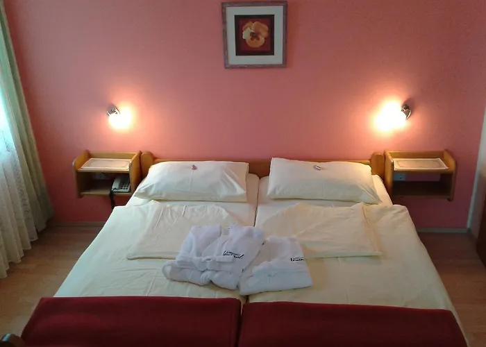 Alpengasthof Waldrast - Koralpe Ξενοδοχείο 3*